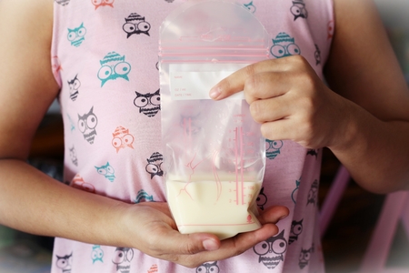 Extraccion manual de leche materna