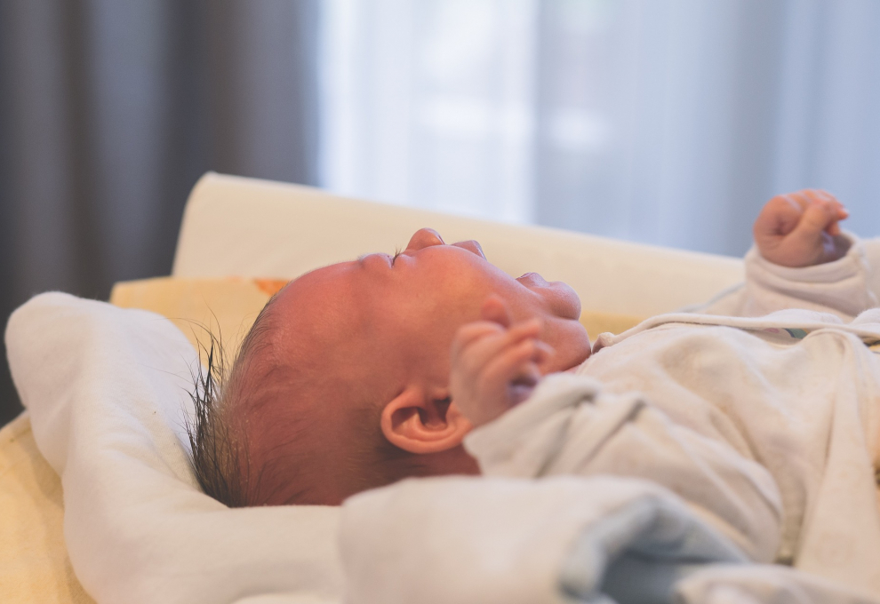 Almohadillas para los cólicos de bebé: Alerta y riesgos por su mal uso