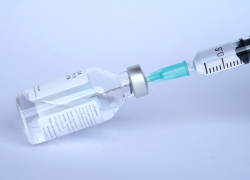 Embarazadas, bebés y mujeres en etapa de puerperio deben recibir la vacuna antigripal